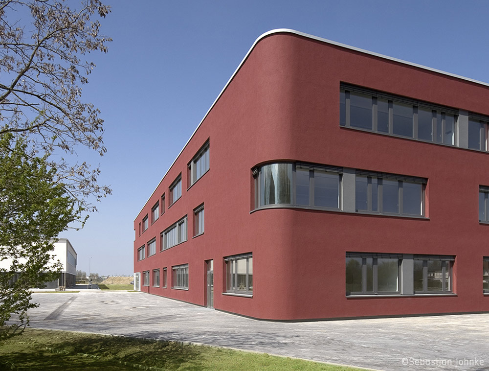 Außenansicht des Neubaus des Sonderpädagogischen Förderzentrums in Ingolstadt