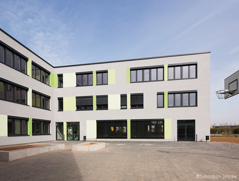 Außenansicht des Neubaus der Swiss International School Ingolstadt