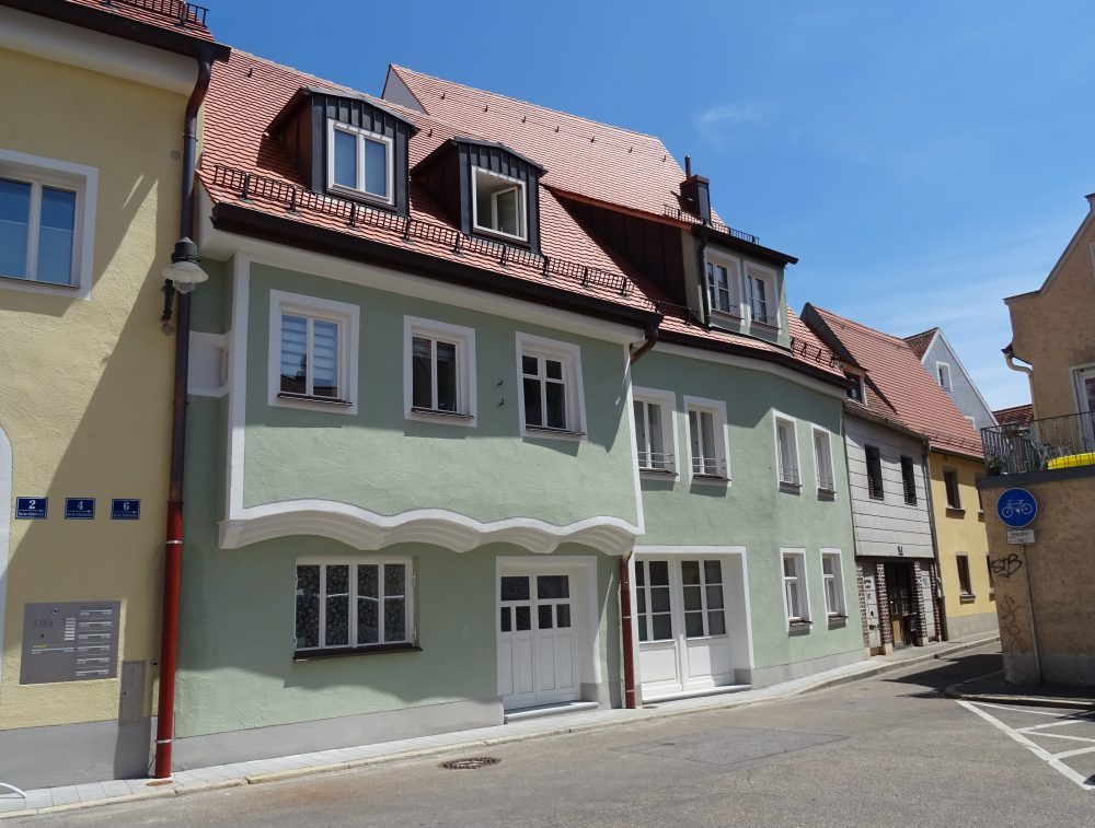 Außenansicht der Wohnhäuser bei der Schleifmühle in Ingolstadt